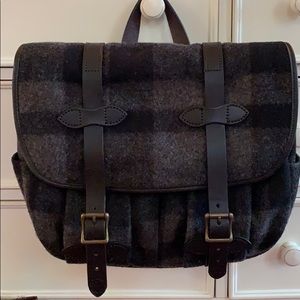 Filson Wool Field Bag